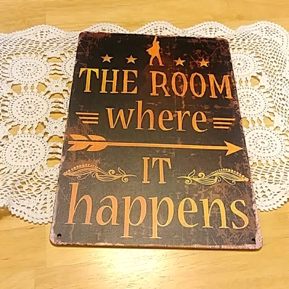 Distressed rustic look wall art - Picture 1 of 3